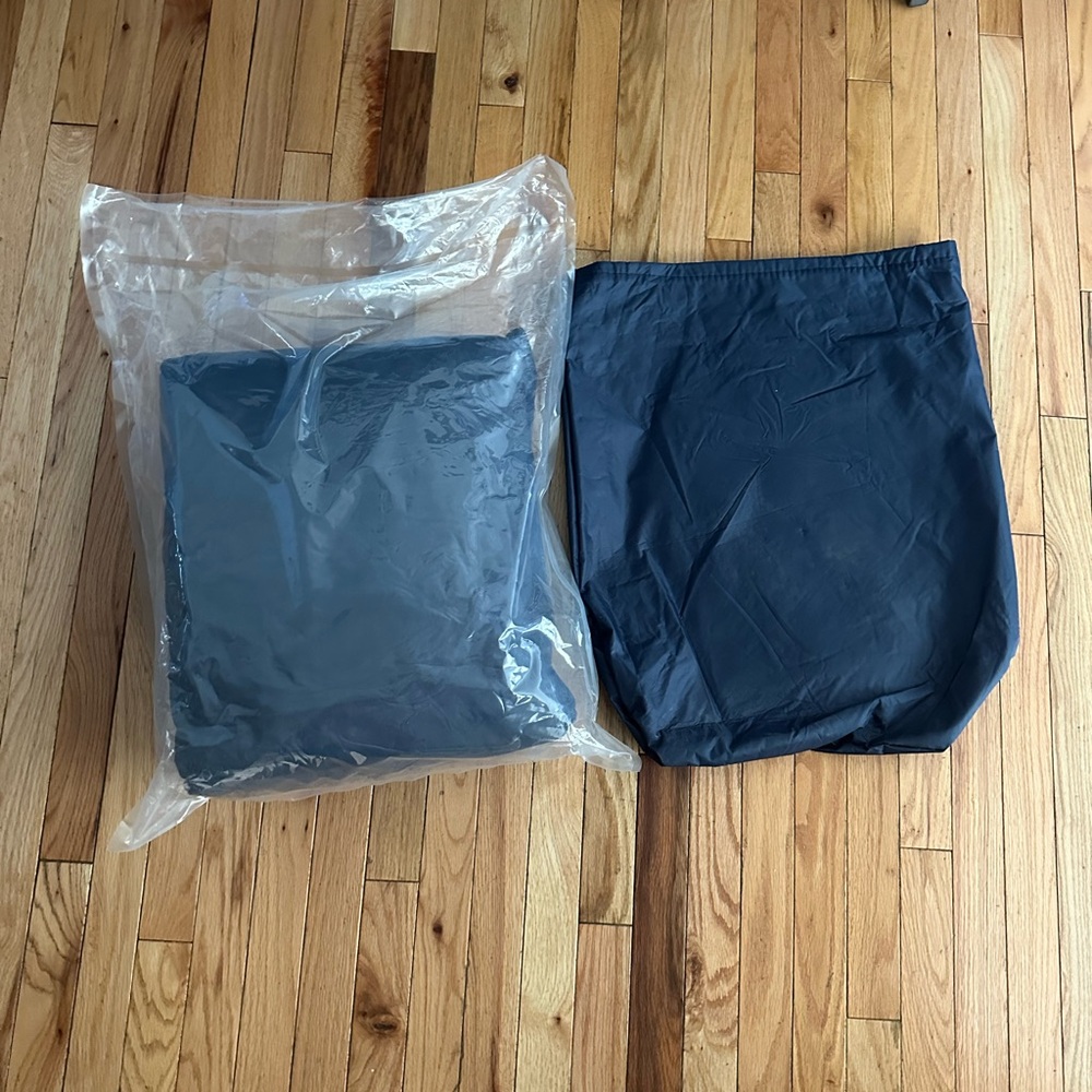 Blue Car Cover - Picture 3 of 4